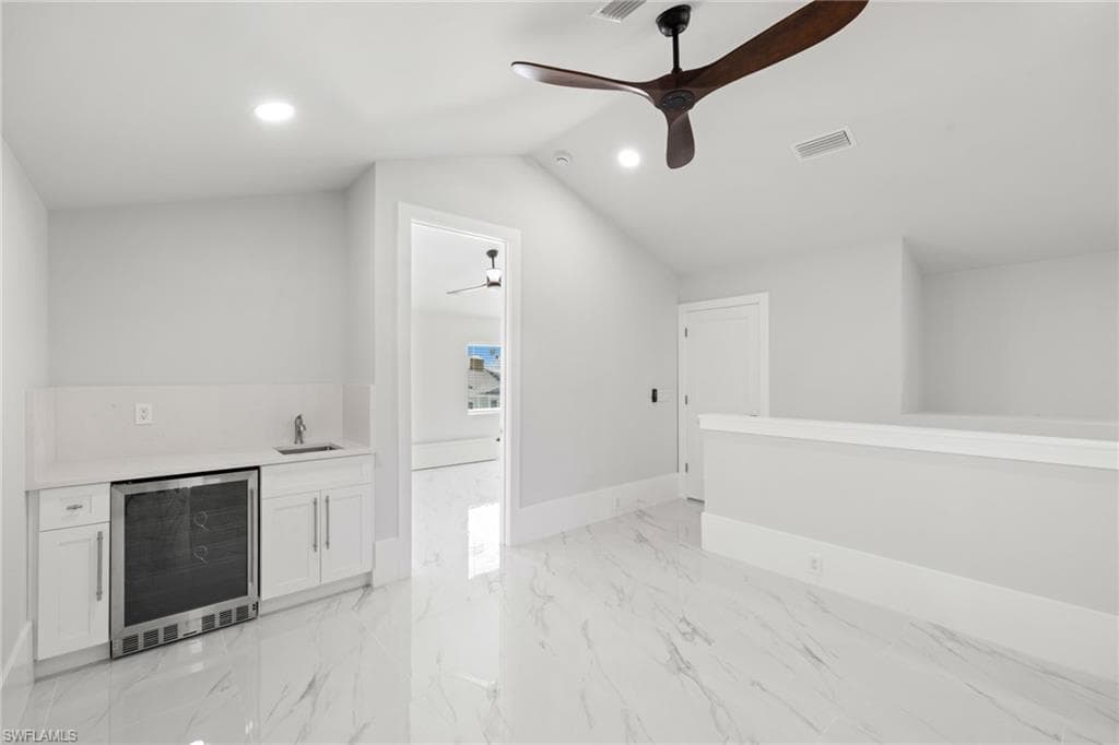 137 Hibiscus DR-37
