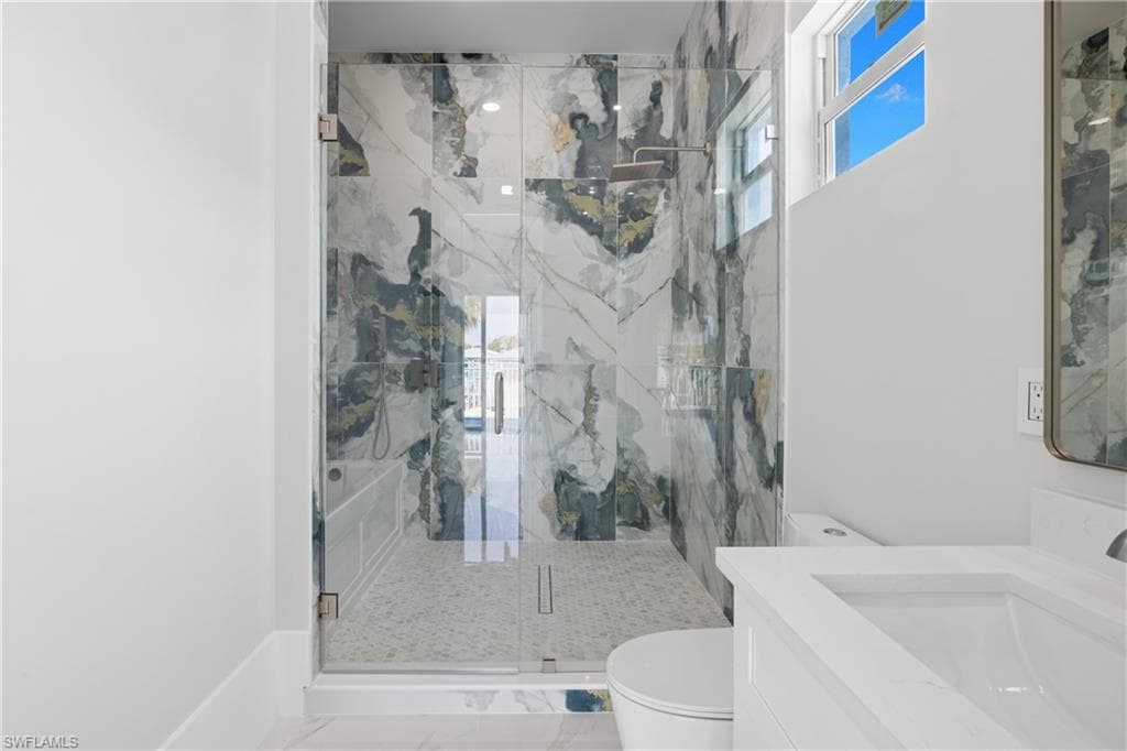137 Hibiscus DR-13
