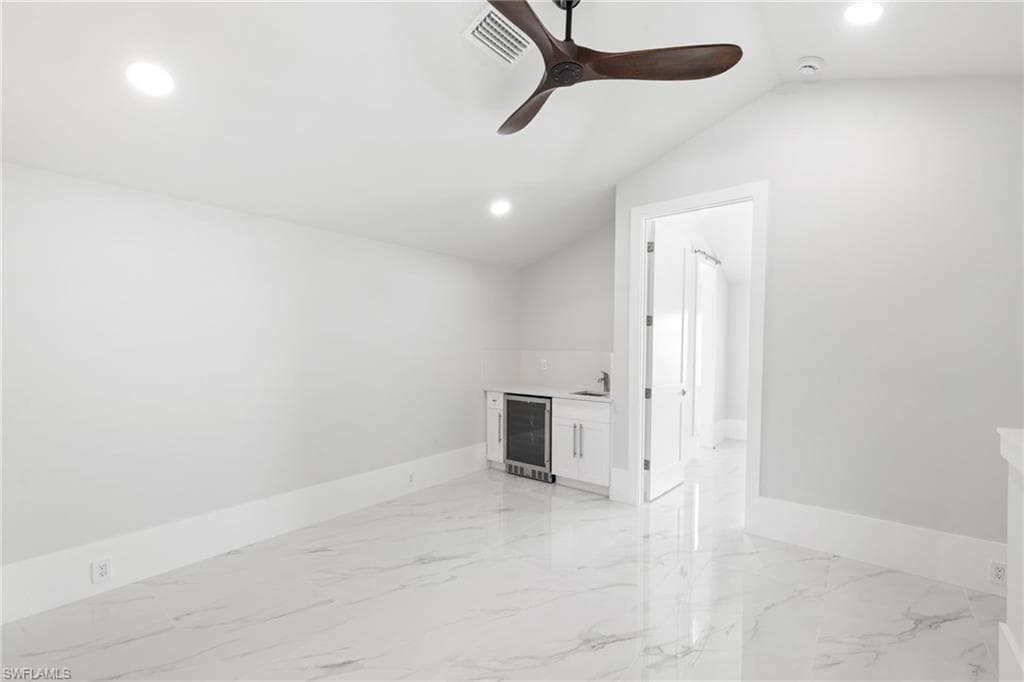 137 Hibiscus DR-39