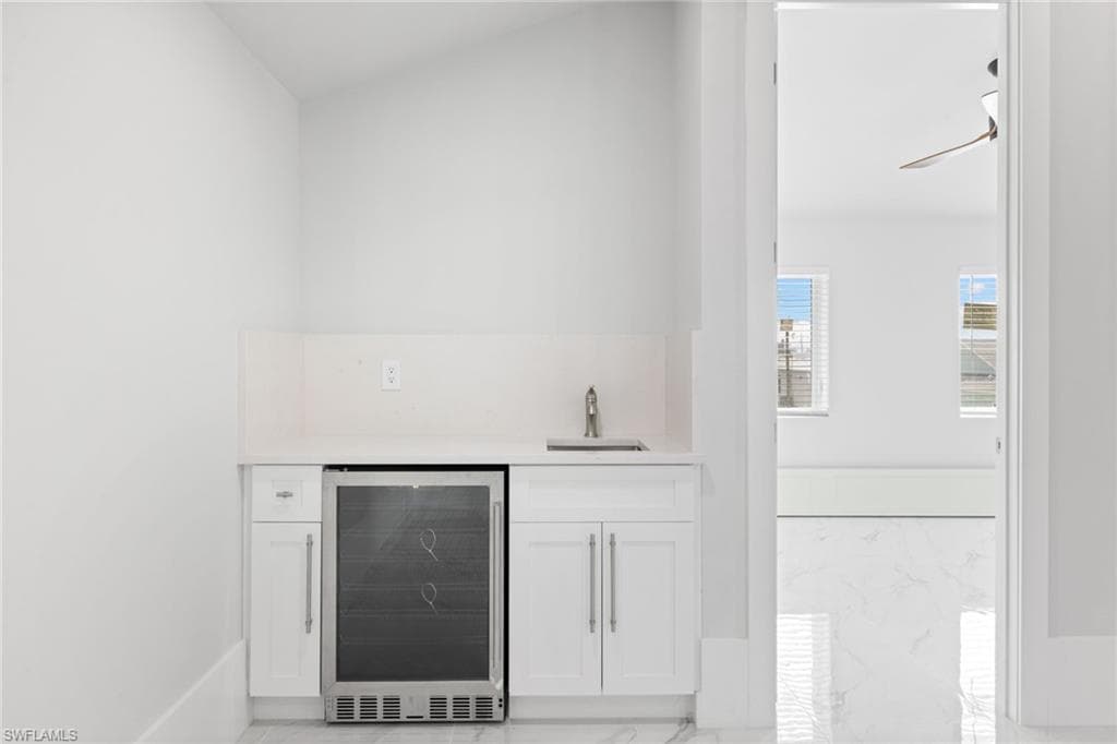 137 Hibiscus DR-38