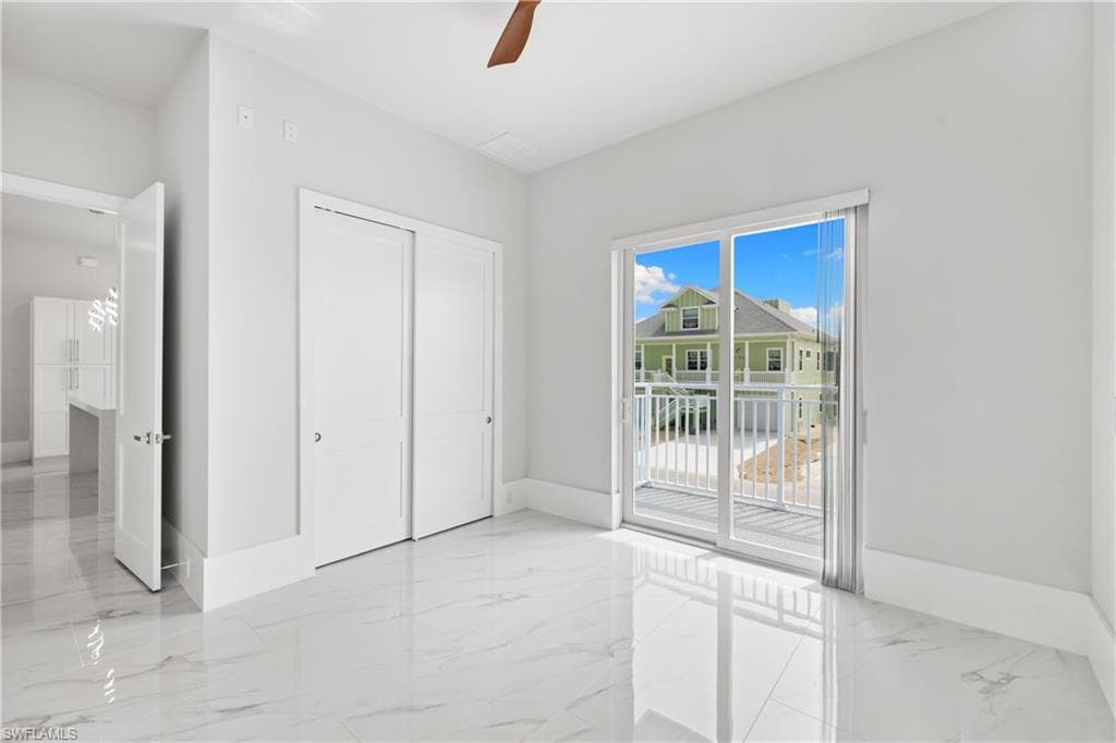 137 Hibiscus DR-3