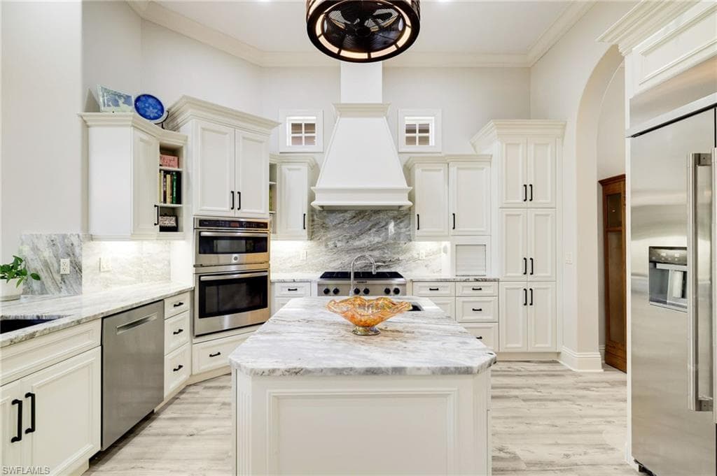 10630 Via Milano DR, FORT MYERS FL 33913-6