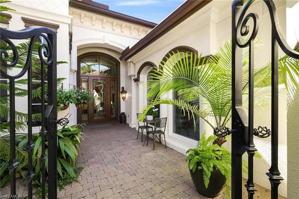 10630 Via Milano DR, FORT MYERS FL 33913-2