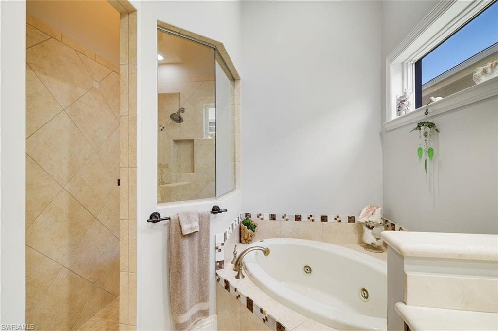 10630 Via Milano DR, FORT MYERS FL 33913-13