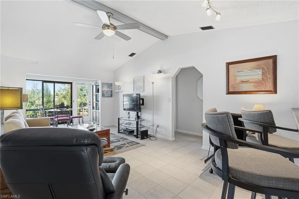 1135 Gleason PKWY # 104, CAPE CORAL FL 33914-4