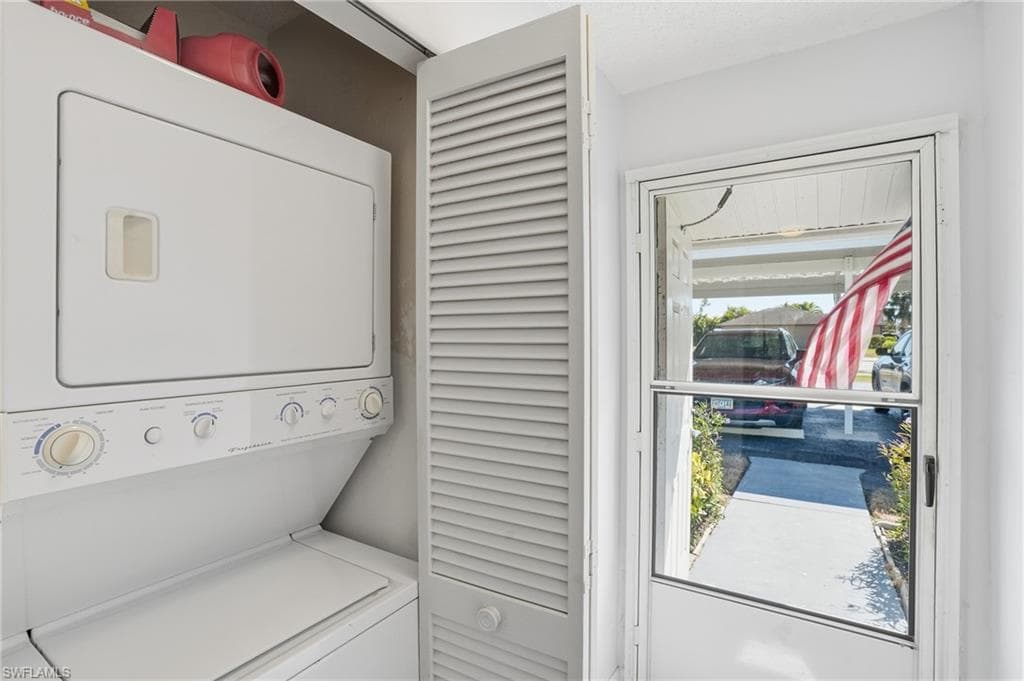 1135 Gleason PKWY # 104, CAPE CORAL FL 33914-18