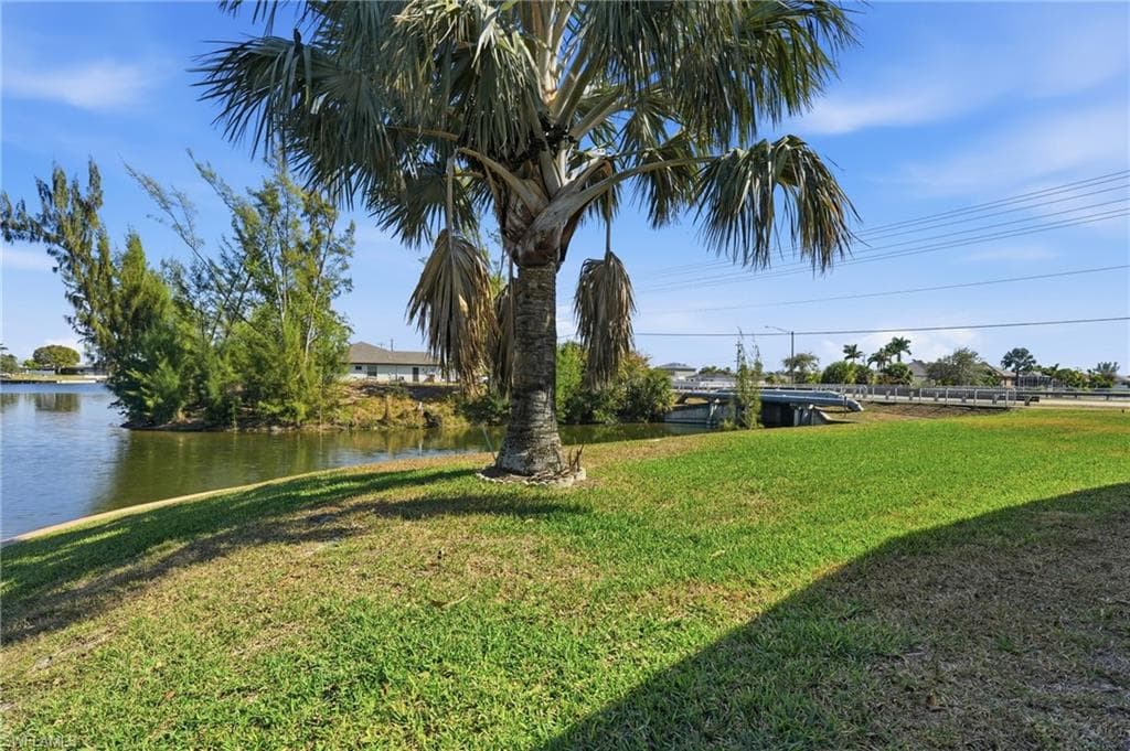 1135 Gleason PKWY # 104, CAPE CORAL FL 33914-3