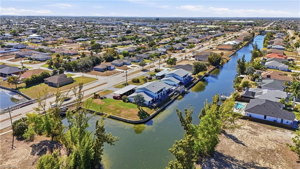 1135 Gleason PKWY # 104, CAPE CORAL FL 33914-24