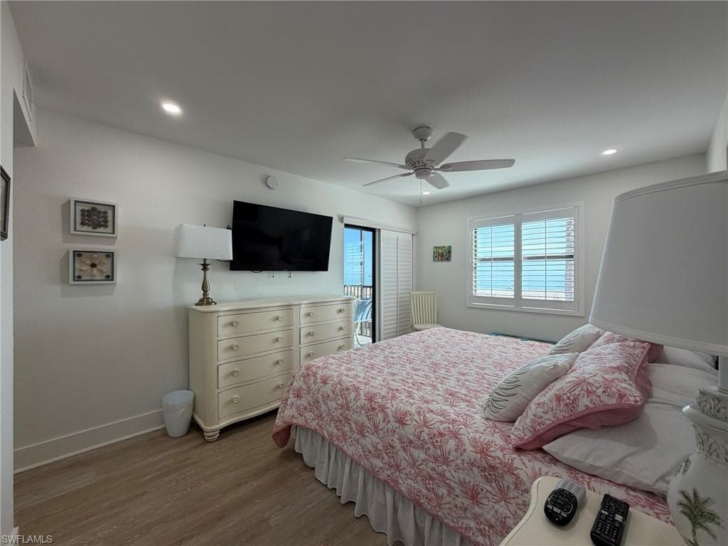 2230 Camino Del Mar DR, SANIBEL FL 33957-9