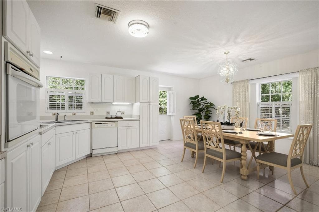 5348 Cypress LN, NAPLES FL 34113-6