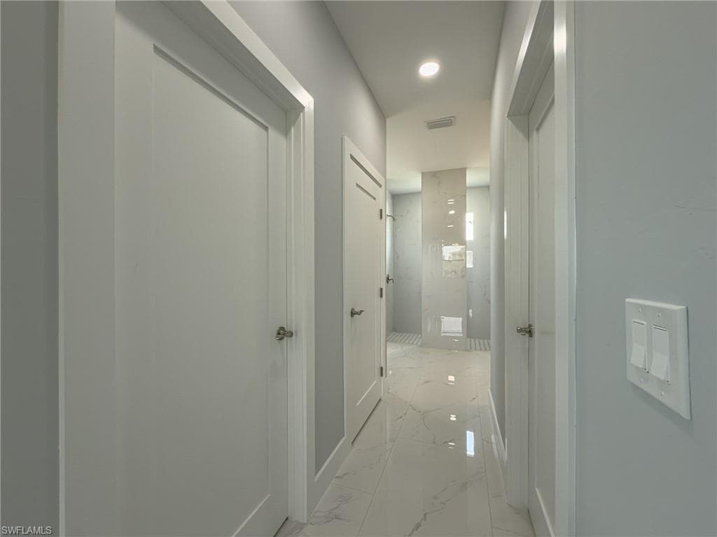 417 Paddock ST-16