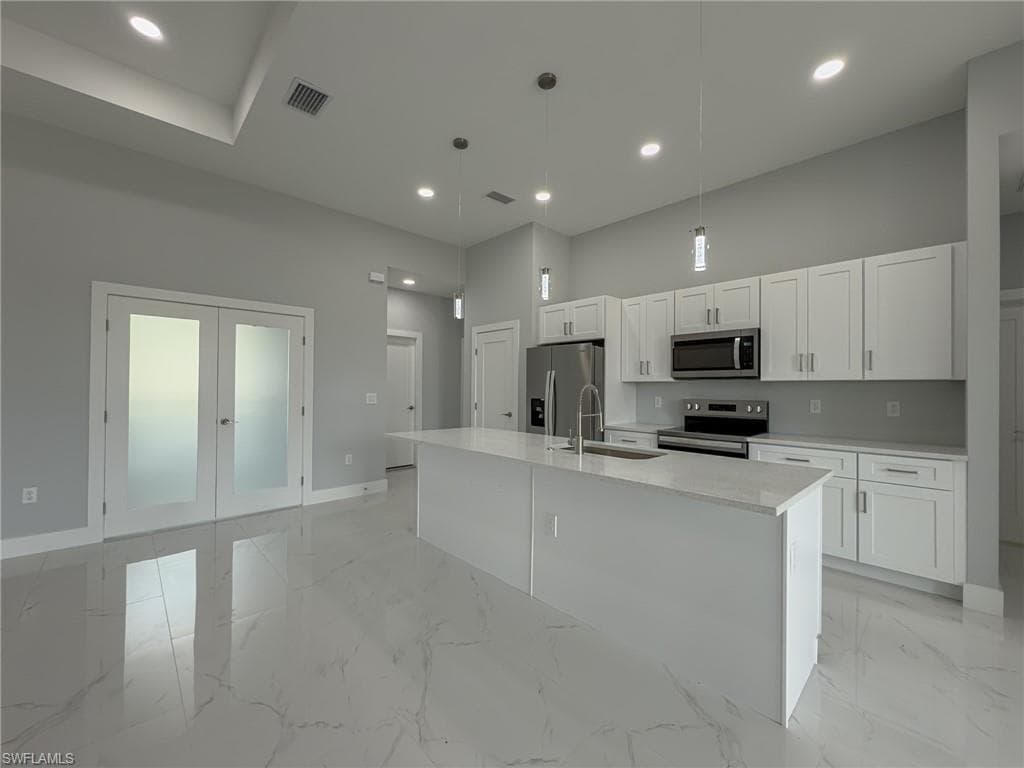 417 Paddock ST-4