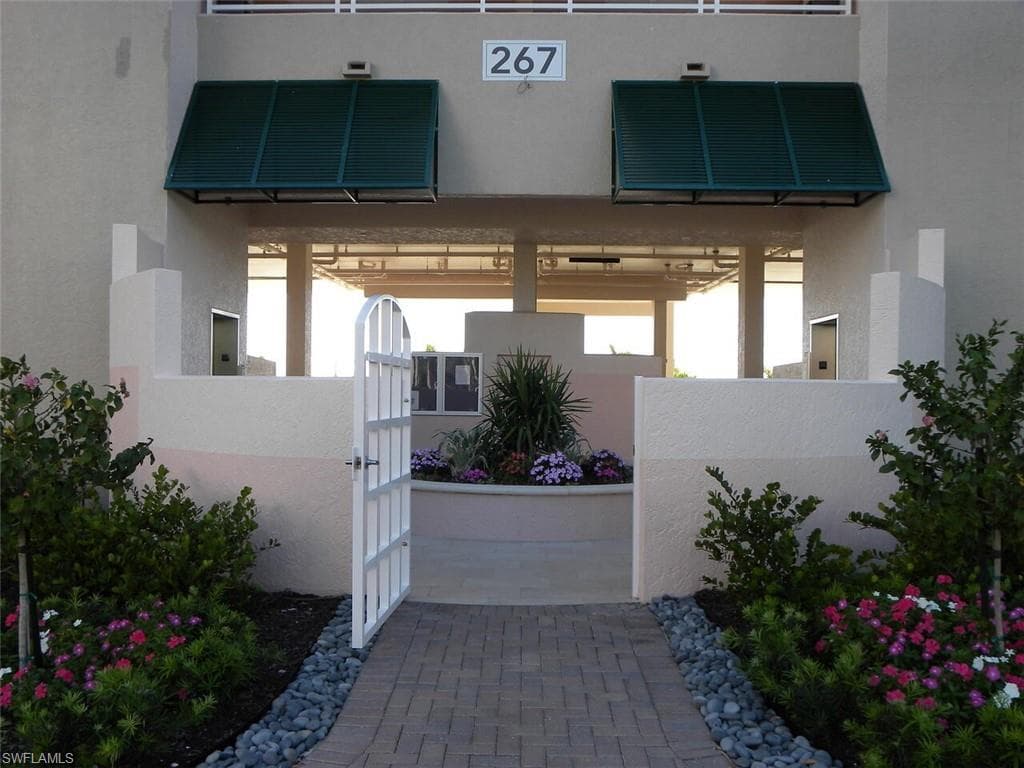 267 Barefoot Beach BLVD X604-32