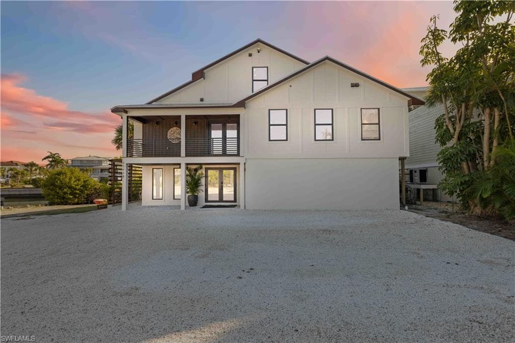 2795 N Beach RD # B, ENGLEWOOD FL 34223-1