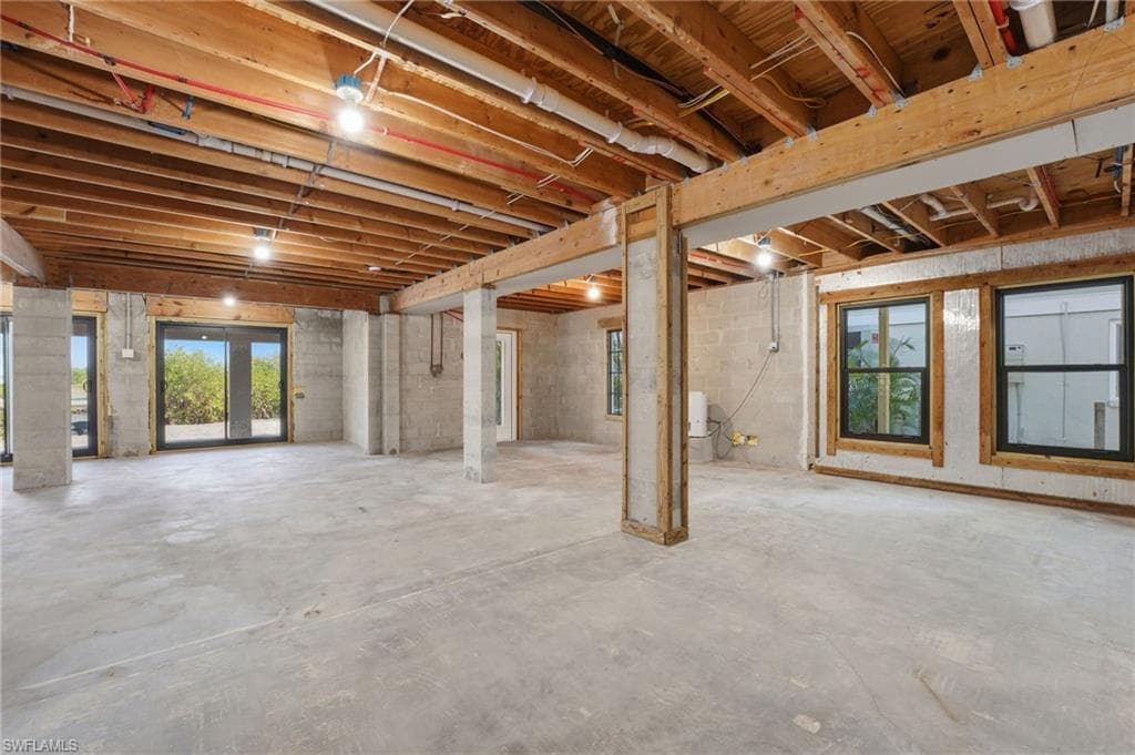 2795 N Beach RD # B, ENGLEWOOD FL 34223-41