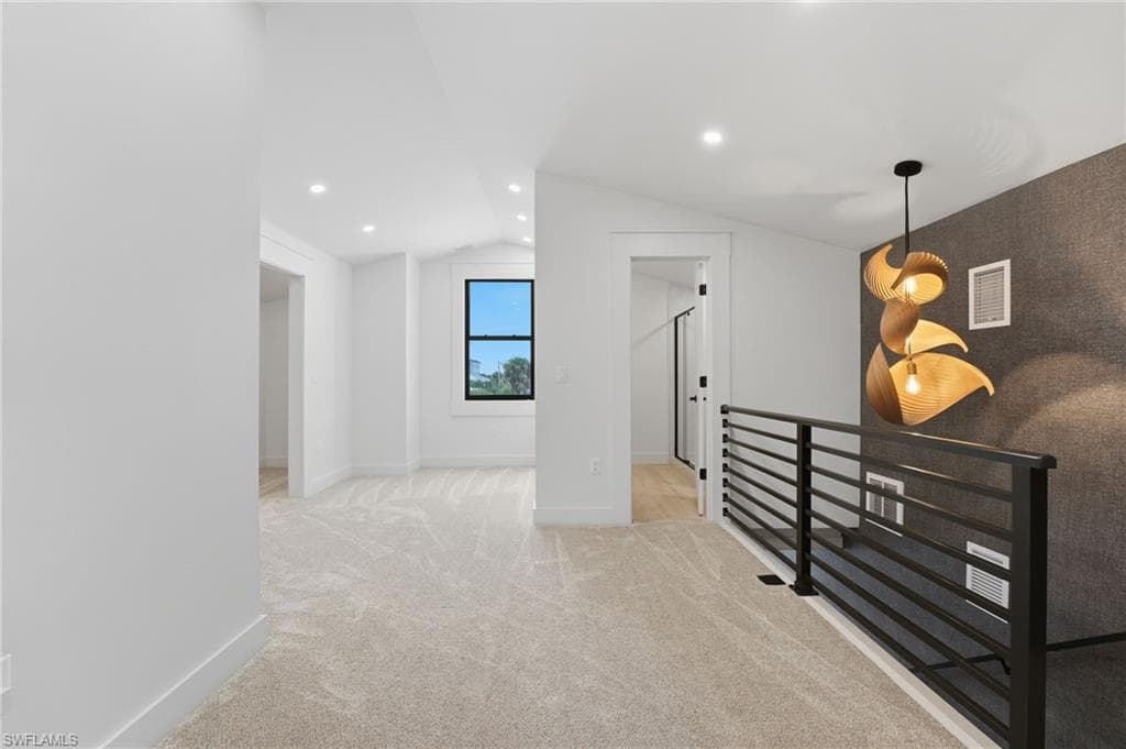 2795 N Beach RD # B, ENGLEWOOD FL 34223-32