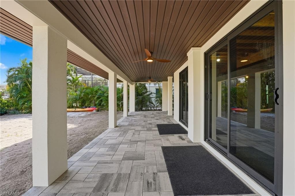 2795 N Beach RD # B, ENGLEWOOD FL 34223-43