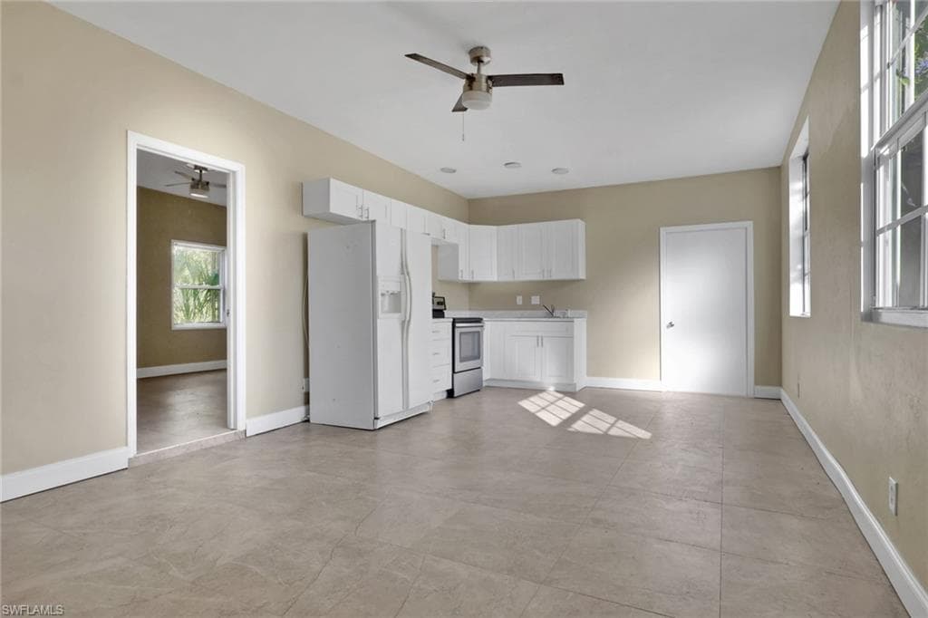 2933 Jackson ST-26
