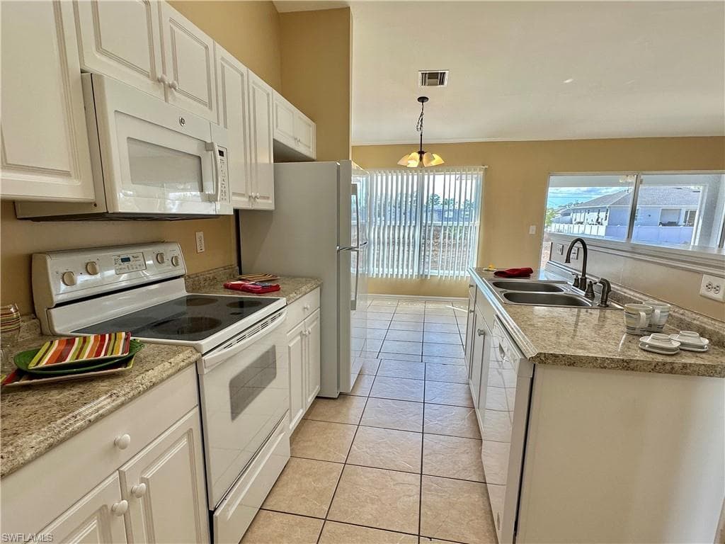 2015 Xelda AVE N, LEHIGH ACRES FL 33971-6