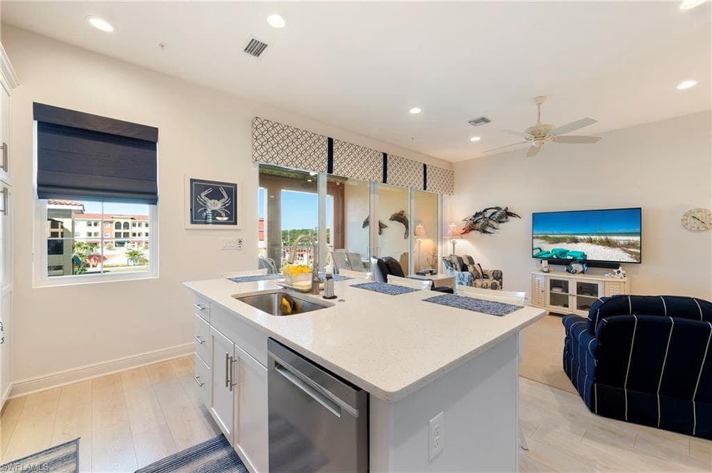 21490 Strada Nuova CIR # 309, ESTERO FL 33928-7