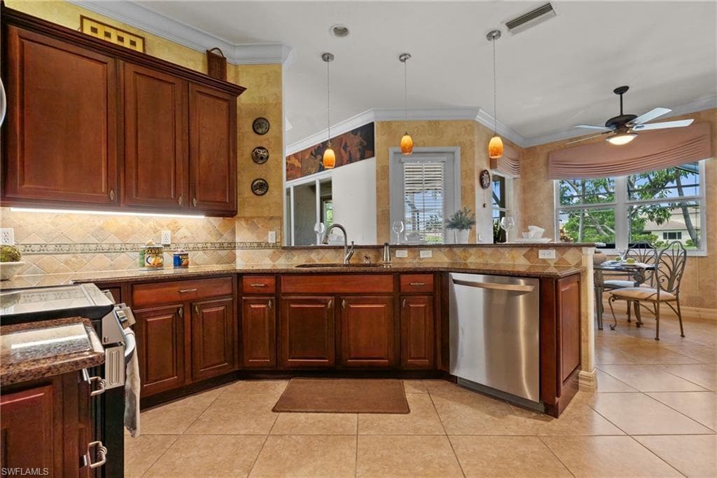 383 Cypress WAY W-9