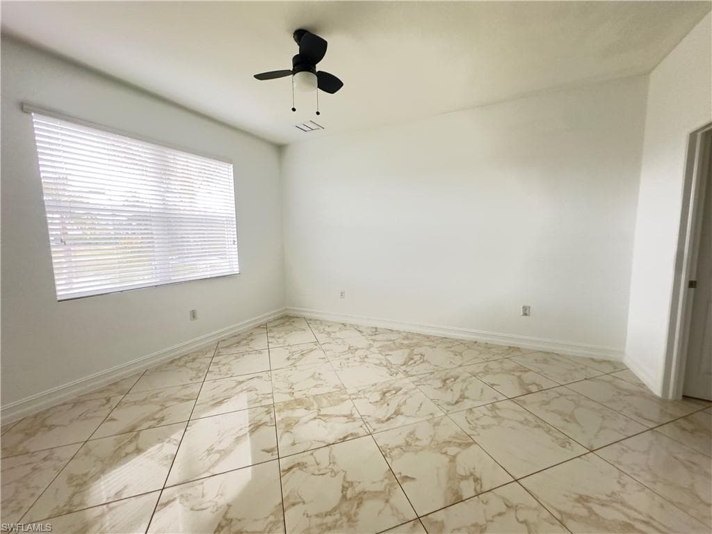 933 Hamilton ST, IMMOKALEE FL 34142-4