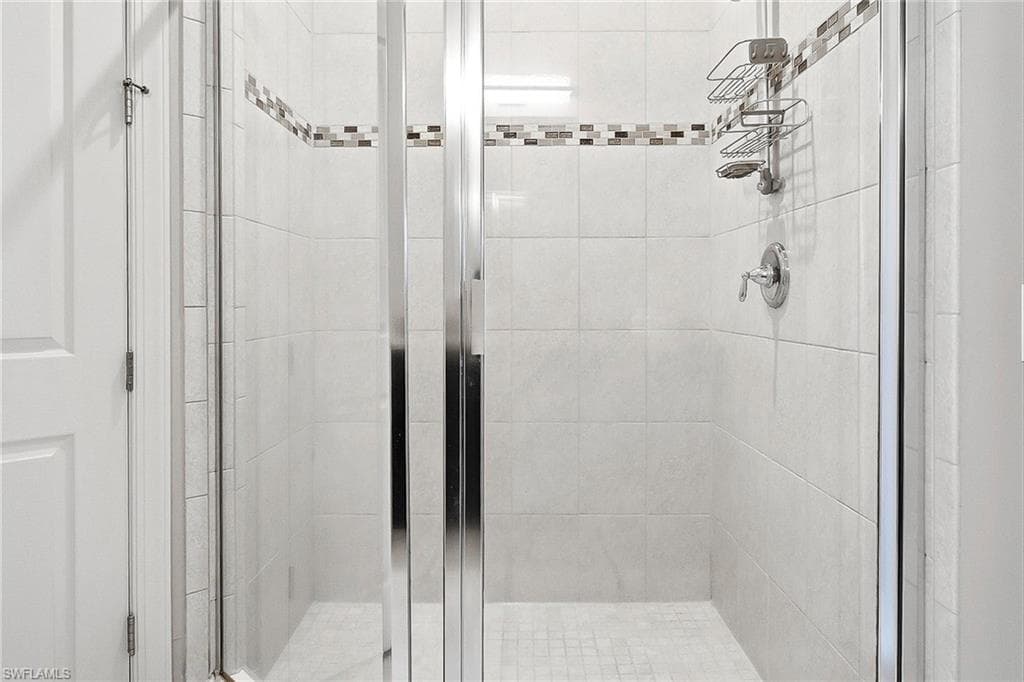 12045 Covent Garden CT 2103-22