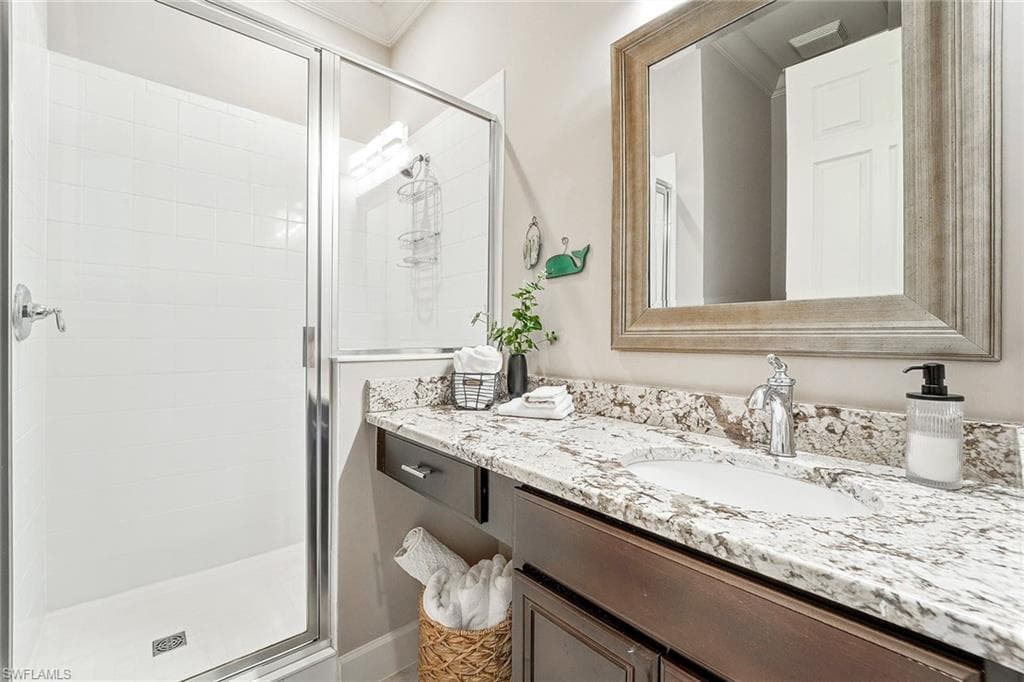 12045 Covent Garden CT 2103-25