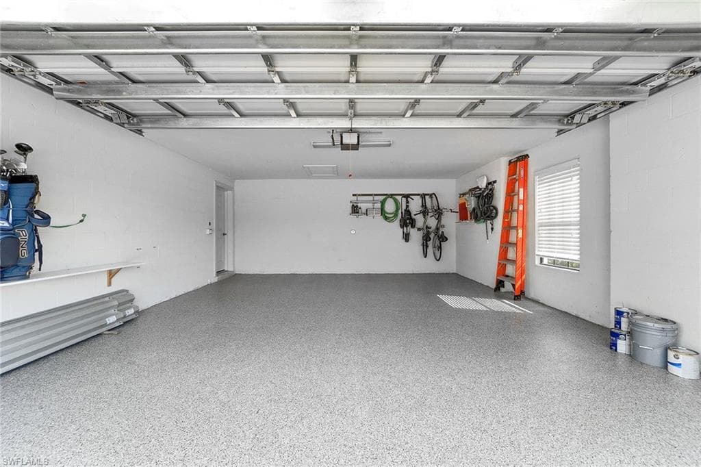 12045 Covent Garden CT 2103-32