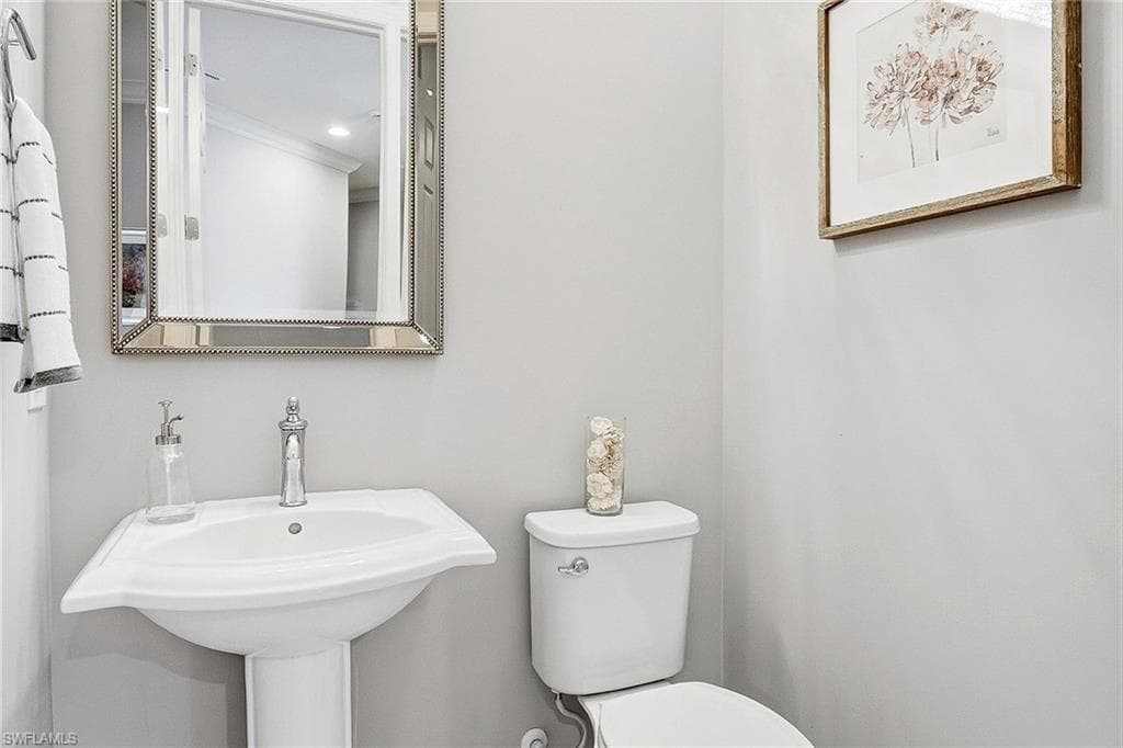 12045 Covent Garden CT 2103-13