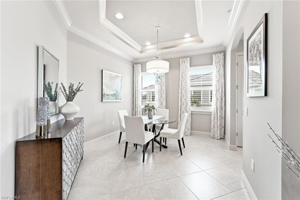 12045 Covent Garden CT 2103-10