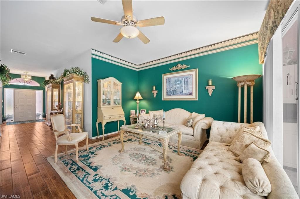 256 Countryside DR-4