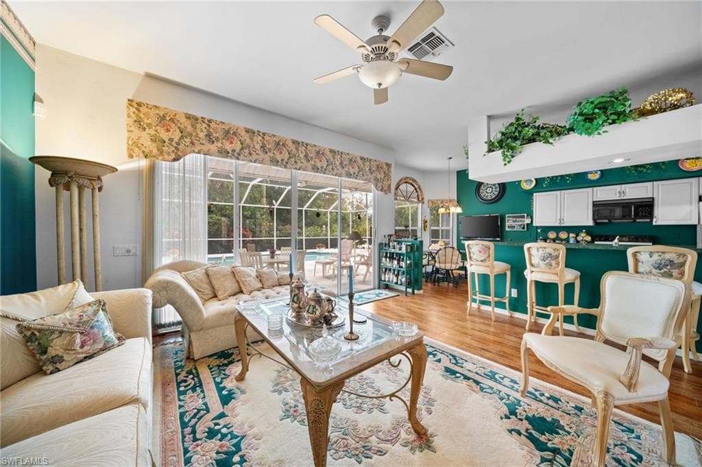 256 Countryside DR-3