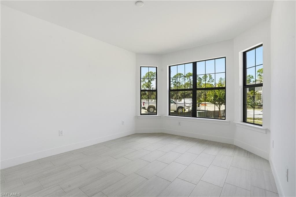 2148 Sequoia CT-17
