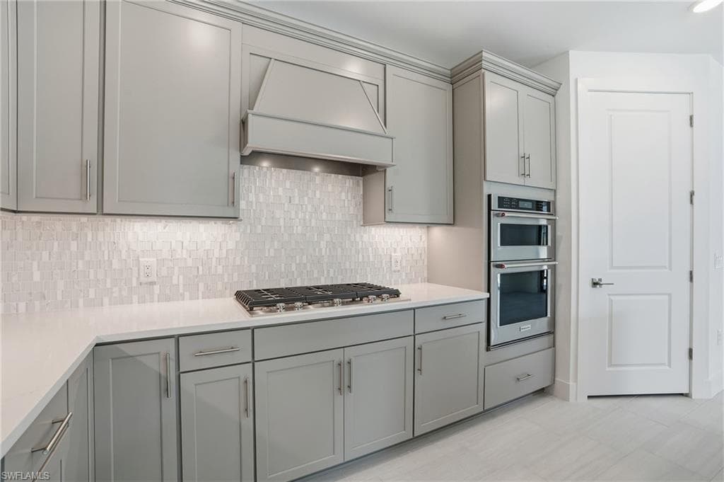2148 Sequoia CT-9
