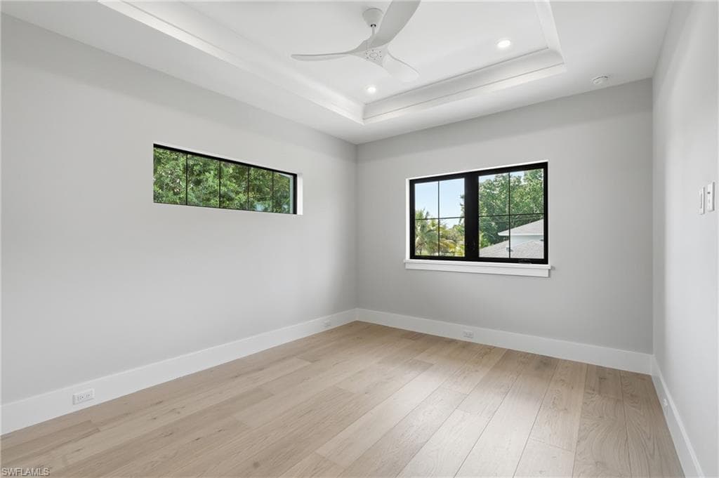1102 9th AVE N-36