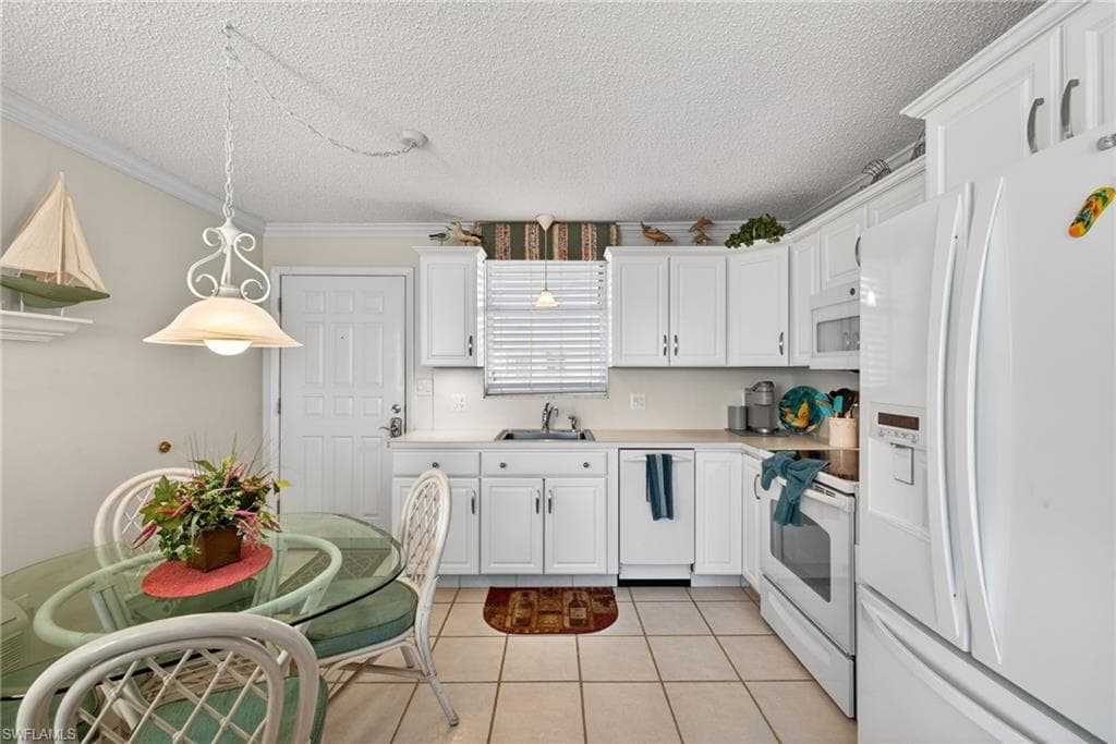 5600 Bonita Beach RD 4003-5