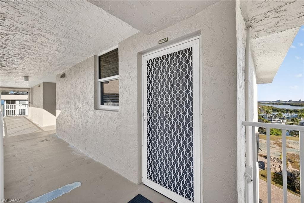 5600 Bonita Beach RD 4003-31