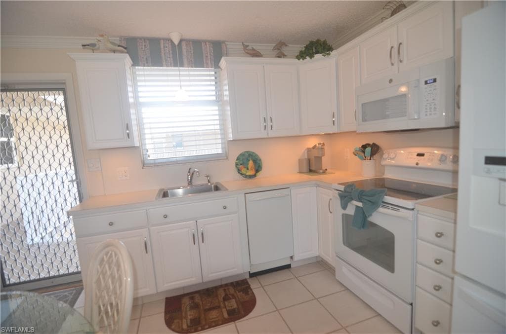 5600 Bonita Beach RD 4003-17