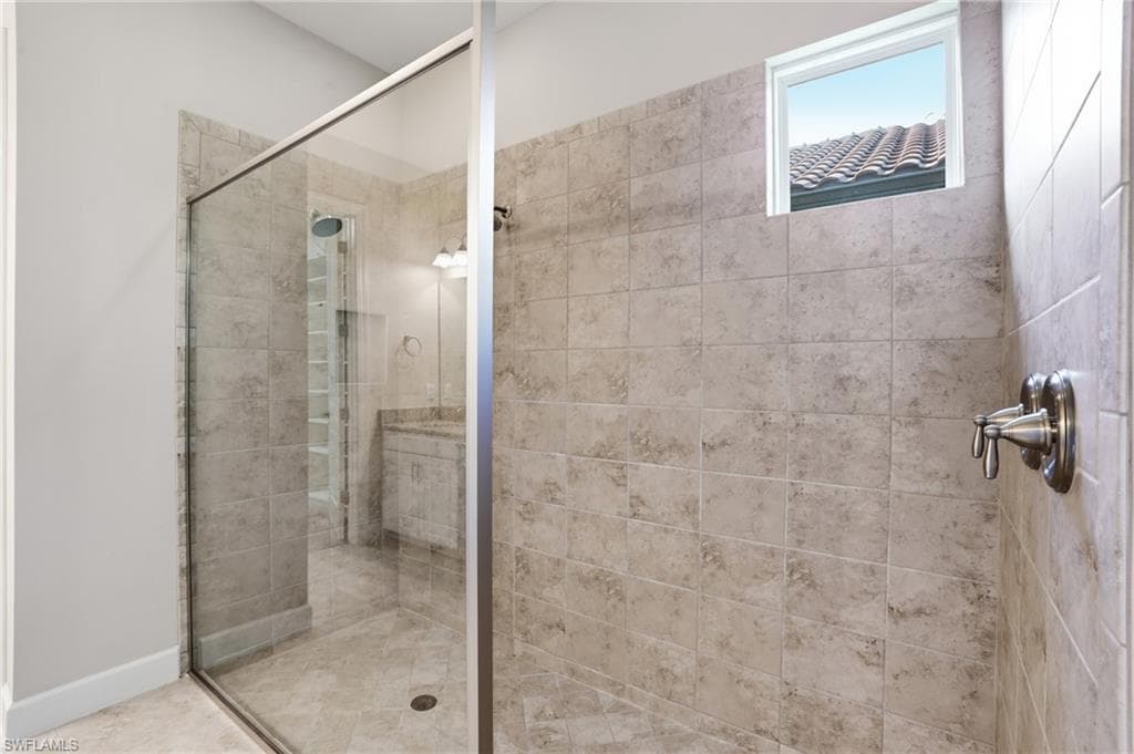 23706 Pebble Pointe LN-22
