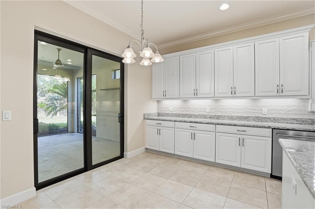 23706 Pebble Pointe LN-11