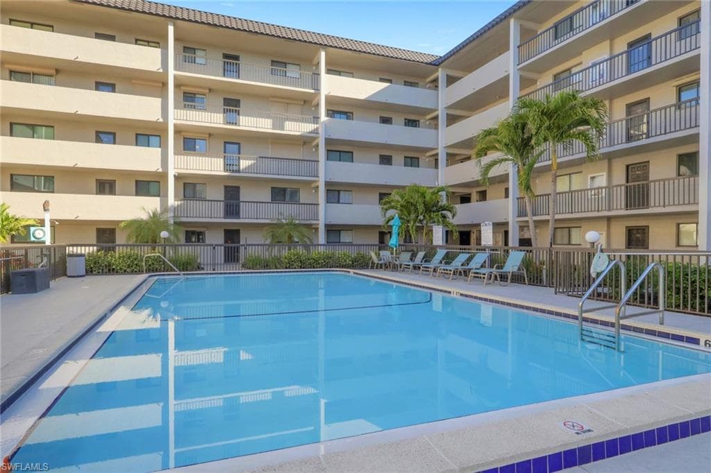 2121 Collier AVE # 508, FORT MYERS FL 33901-25