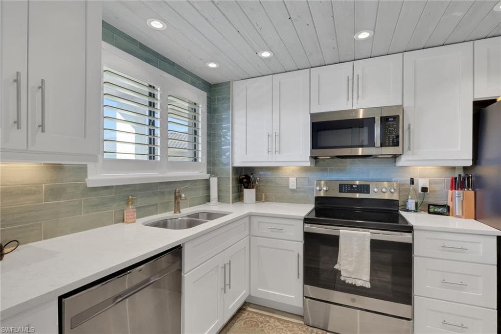 2121 Collier AVE # 508, FORT MYERS FL 33901-3