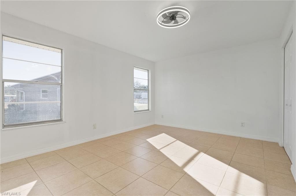 100 Contee DR, LEHIGH ACRES FL 33936-12