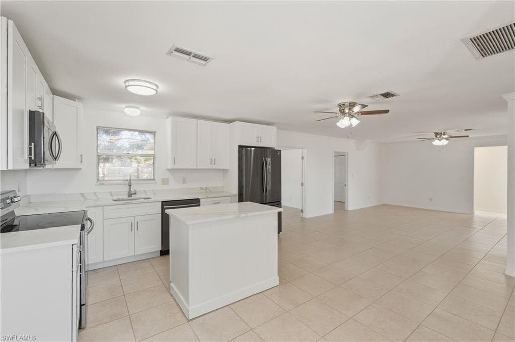 100 Contee DR, LEHIGH ACRES FL 33936-11