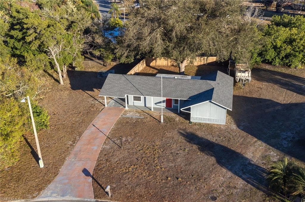 100 Contee DR, LEHIGH ACRES FL 33936-21