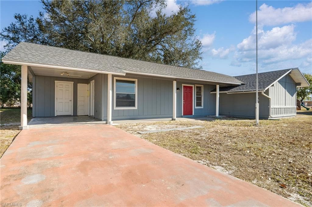 100 Contee DR, LEHIGH ACRES FL 33936-20