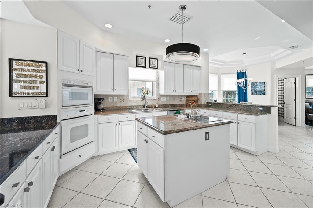 11160 Harbour Yacht CT B-4