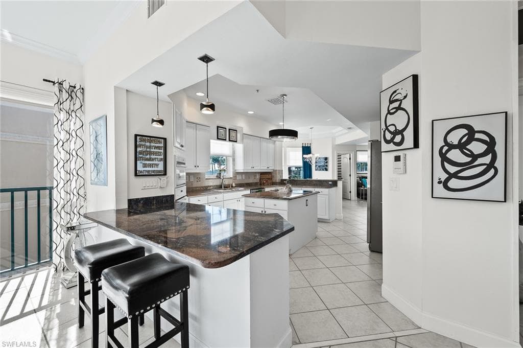 11160 Harbour Yacht CT B-3