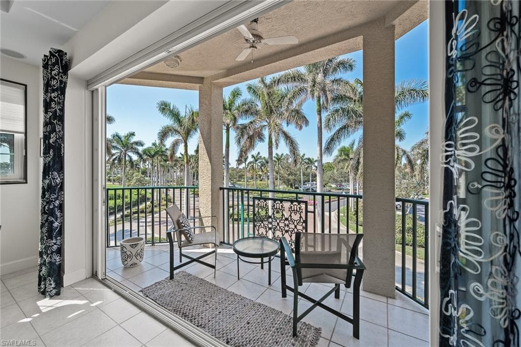 11160 Harbour Yacht CT B-13